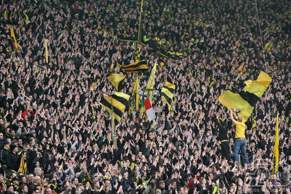 Borussia Dortmund vs FC St. Pauli (2-0) (7)