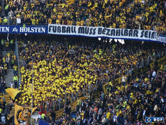 Hamburger SV vs Borussia Dortmund (1-1) (4)