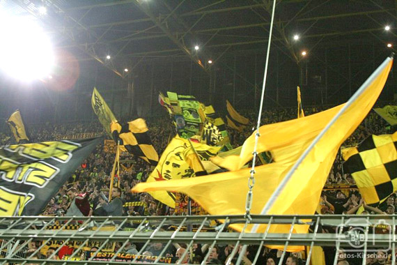 Borussia Dortmund vs Olympiakos Piräus (1-0) (10)