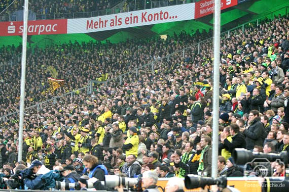 Borussia Mönchengladbach vs Borussia Dortmund (1-1) (13)