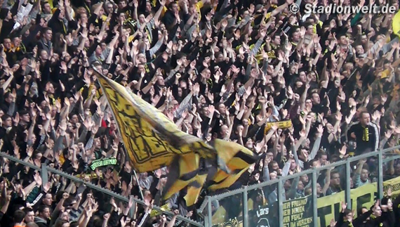 FC Schalke 04 vs Borussia Dortmund (1-2) (6)