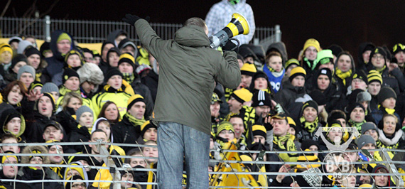 Holstein Kiel vs Borussia Dortmund (0-4) (15)