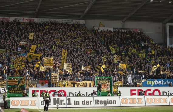 SpVgg Fürth vs Borussia Dortmund (1-6) (16)