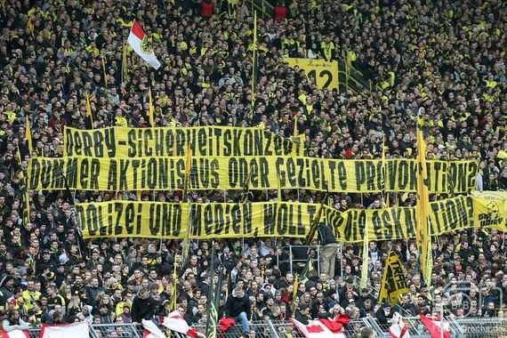 Borussia Dortmund vs Borussia Mönchengladbach (1-2) (8)
