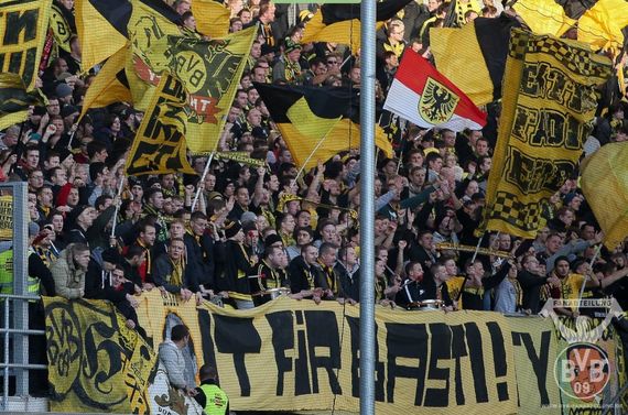 SC Paderborn vs Borussia Dortmund (2-2) (2)