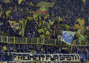 Borussia Dortmund vs SC Paderborn (3-0)