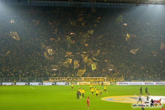Borussia Dortmund vs VfB Stuttgart (2-2) (2)