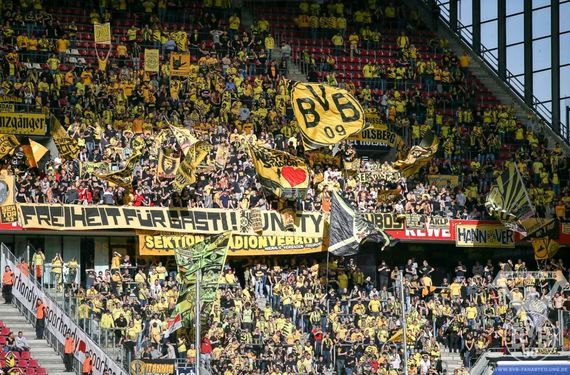 1. FC Köln vs Borussia Dortmund (2-1) (2)