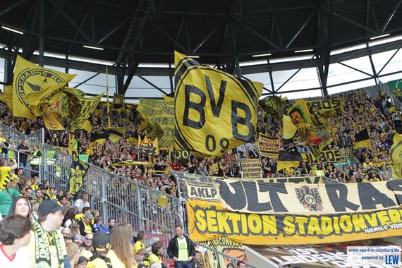 FC Augsburg vs Borussia Dortmund (1-1) (4)