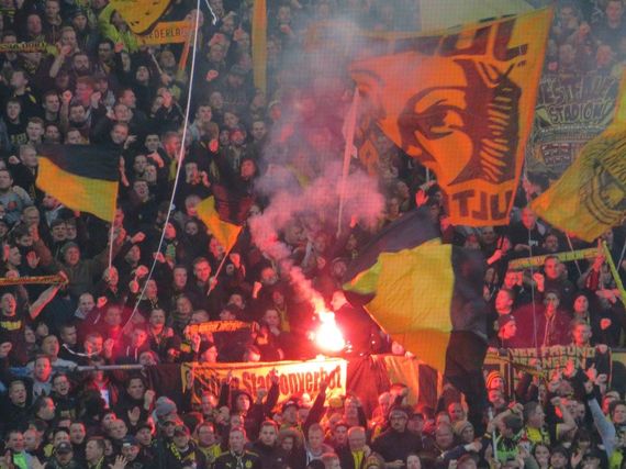 Borussia Dortmund vs FC Schalke 04 (4-4) (19)