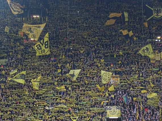 Borussia Dortmund vs Eintracht Frankfurt (3-2) (2)