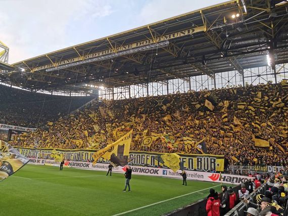 Borussia Dortmund vs 1. FSV Mainz 05 (2-1) (2)