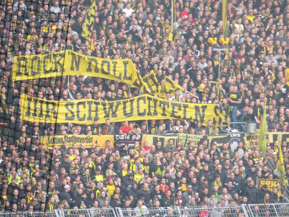 Borussia Dortmund vs FC Schalke 04 (2-4) (1)