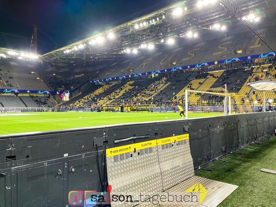 Borussia Dortmund vs Besiktas Istanbul (5-0) (5)