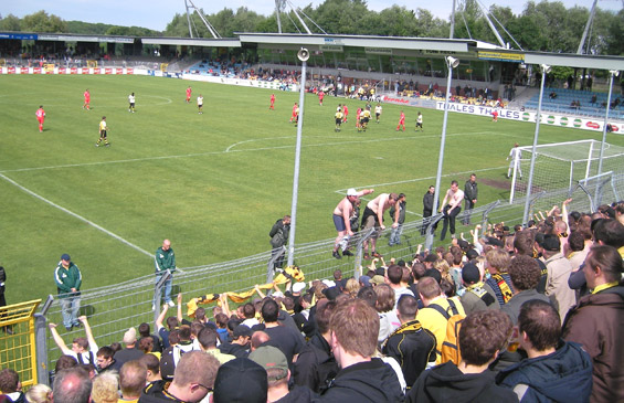 SV Wilhelmshaven vs Borussia Dortmund II (0-2) (6)
