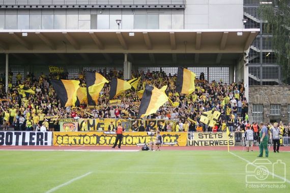 Borussia Dortmund II vs SSV Jahn Regensburg (5-1) (9)