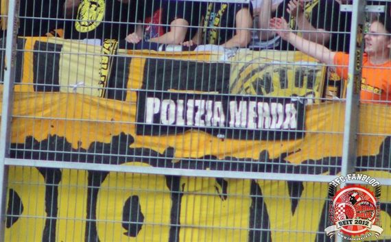 Hallescher FC vs Borussia Dortmund II (0-0) (10)