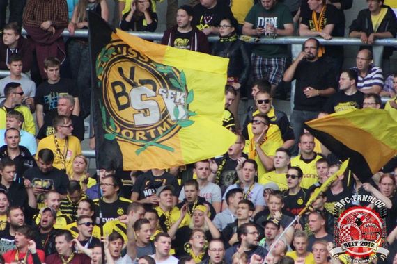 Hallescher FC vs Borussia Dortmund II (0-0) (16)