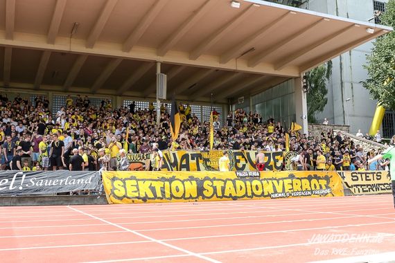 Borussia Dortmund II vs Rot-Weiss Essen (2-2) (8)