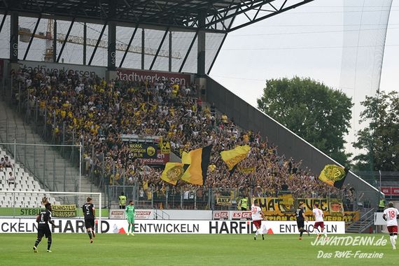 Rot-Weiss Essen vs Borussia Dortmund II (2-1) (5)