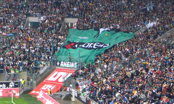 Borussia Mönchengladbach vs 1. FC Kaiserslautern (4-1) (4)