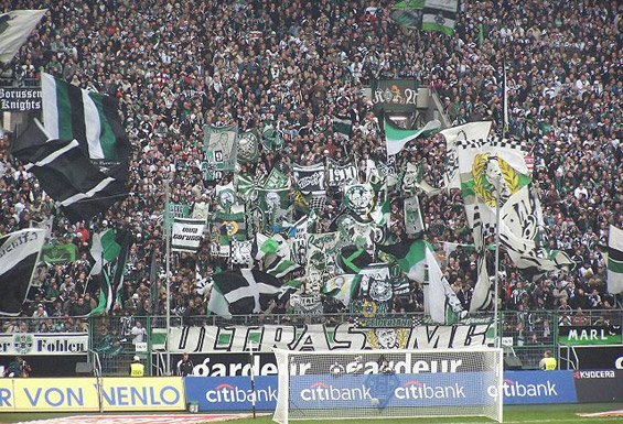Borussia Mönchengladbach vs TSV Alemannia Aachen (0-0) (3)