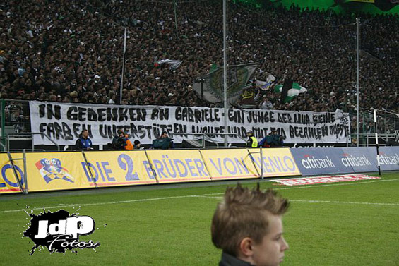 Borussia Mönchengladbach vs Offenbacher FC Kickers (3-0) (5)