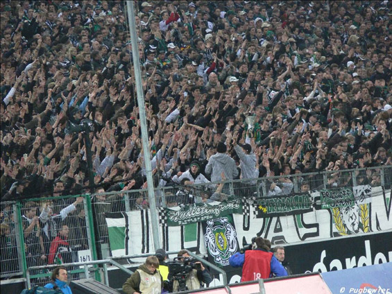 Borussia Mönchengladbach vs Offenbacher FC Kickers (3-0) (14)