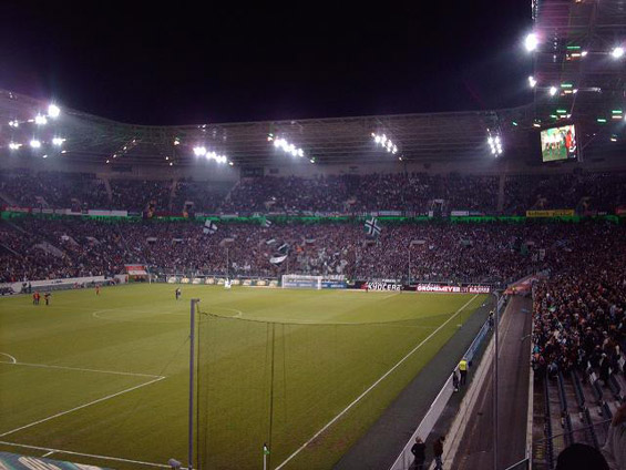 Borussia Mönchengladbach vs Offenbacher FC Kickers (3-0) (15)