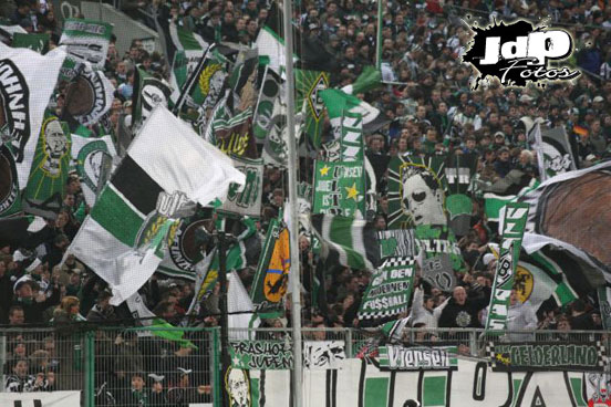 Borussia Mönchengladbach vs 1. FC Kaiserslautern (1-1) (14)