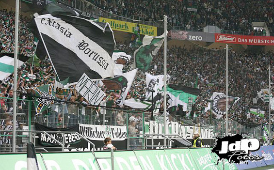 Borussia Mönchengladbach vs TSV Alemannia Aachen (2-1) (4)