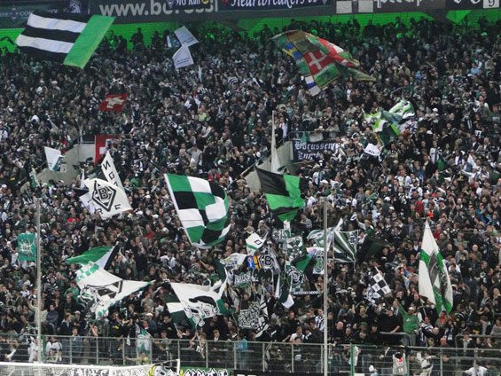Borussia Mönchengladbach vs Eintracht Frankfurt (2-0) (10)