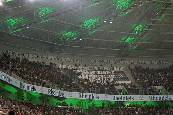 Borussia Mönchengladbach vs Hamburger SV (1-2) (6)