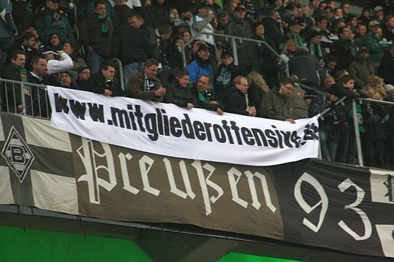 Borussia Mönchengladbach vs VfB Stuttgart (3-2) (19)
