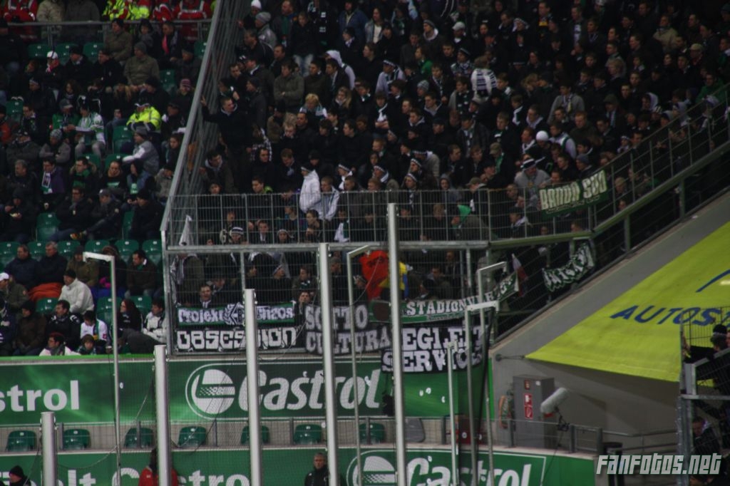 VfL Wolfsburg vs Borussia Mönchengladbach (2-1)
