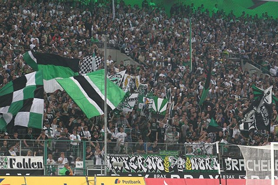 Borussia Mönchengladbach vs FC St. Pauli (1-2) (2)
