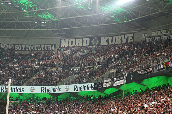 Borussia Mönchengladbach vs FC St. Pauli (1-2) (10)