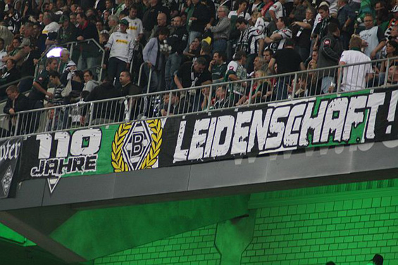 Borussia Mönchengladbach vs FC St. Pauli (1-2) (11)