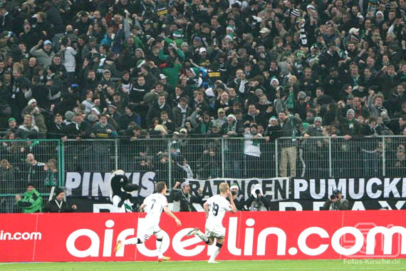 Borussia Mönchengladbach vs Borussia Dortmund (1-1) (25)