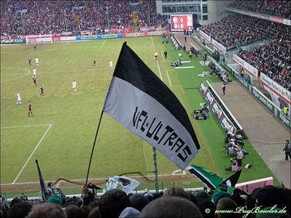 1. FC Kaiserslautern vs Borussia Mönchengladbach (1-2) (23)