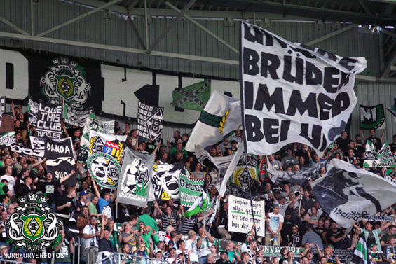 Borussia Mönchengladbach vs VfL Wolfsburg (4-1) (2)