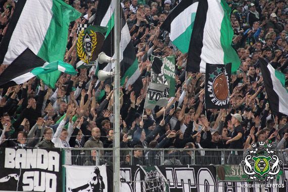 Borussia Mönchengladbach vs Fenerbahce Istanbul (2-4) (14)