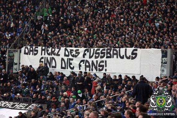 FC Schalke 04 vs Borussia Mönchengladbach (1-1) (20)