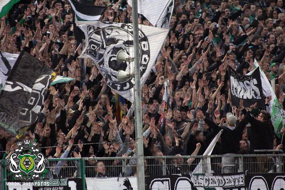 Borussia Mönchengladbach vs FC Augsburg (1-0) (6)