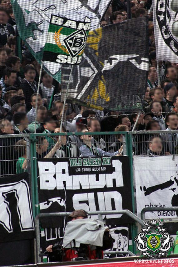 Borussia Mönchengladbach vs FC Augsburg (1-0) (12)