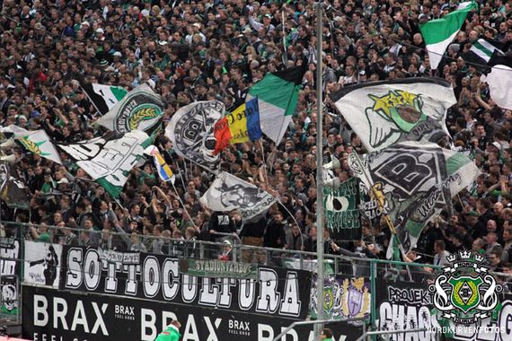 Borussia Mönchengladbach vs FC Augsburg (1-0) (16)