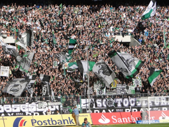 Borussia Mönchengladbach vs Eintracht Frankfurt (2-0) (3)