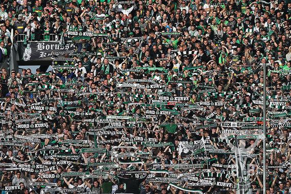 Borussia Mönchengladbach vs Borussia Dortmund (2-0) (4)