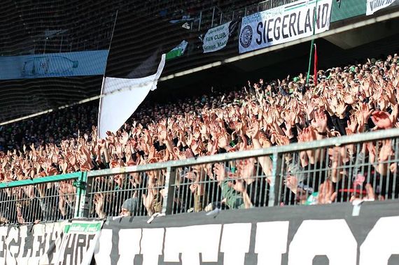 Borussia Mönchengladbach vs SC Paderborn (2-0) (14)