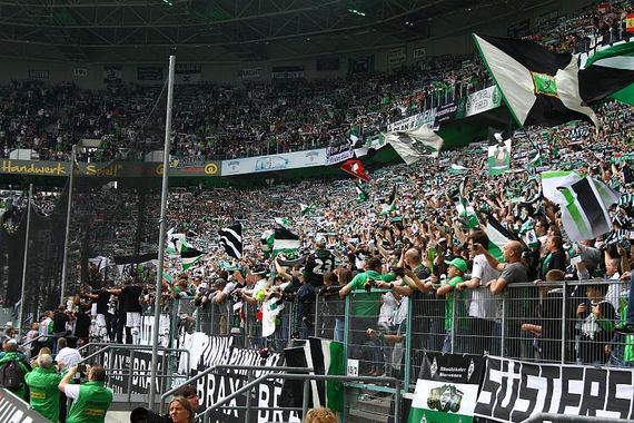 Borussia Mönchengladbach vs FC Augsburg (1-3) (1)